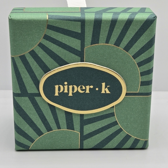 PIPER K Jade Green Acrylic Huggie Hoop Earrings ~ NIB #208 - Picture 8 of 8